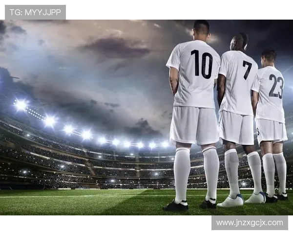 传奇足球明星36号的辉煌历程与不凡成就揭秘